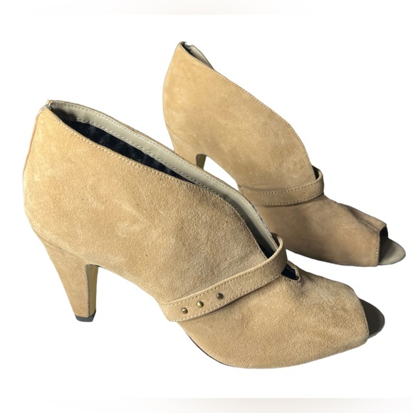 Bella Vita Women’s Peep Toe Suede Slip on Bootie size 12M Tan chic - Picture 7 of 15